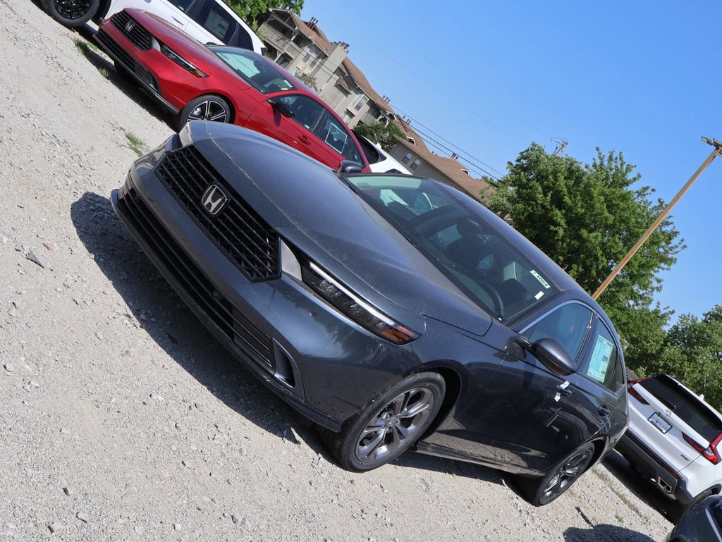 New 2026 Honda Accord EX-L image 3