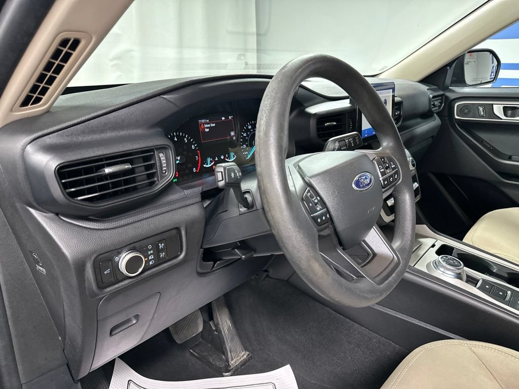 Used 2023 Ford Explorer 4WD image 18