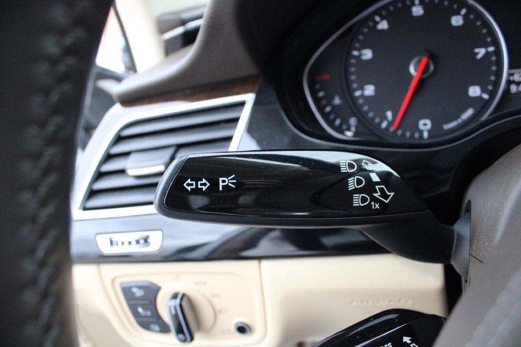 Used 2012 Audi A8 L 4.2 AWD/4WD image 12