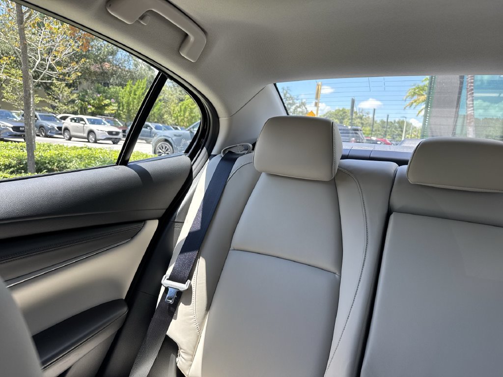 New 2026 MAZDA MAZDA3 2.5 S Sedan w/ Preferred Pkg FWD image 17