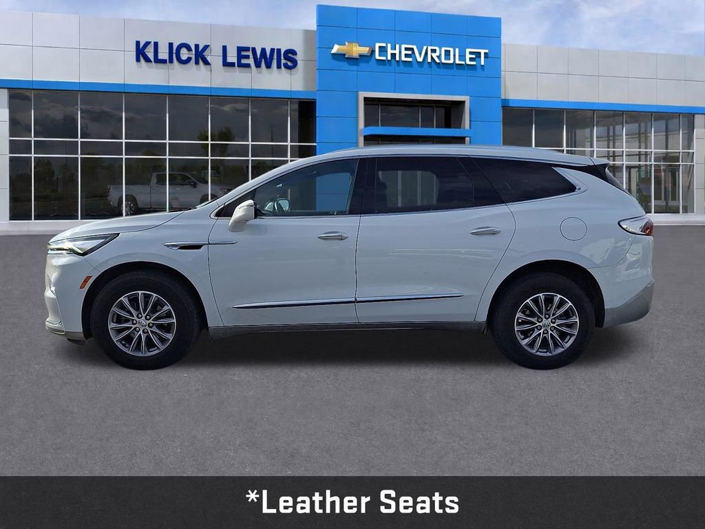 Used 2024 Buick Enclave Premium image 4