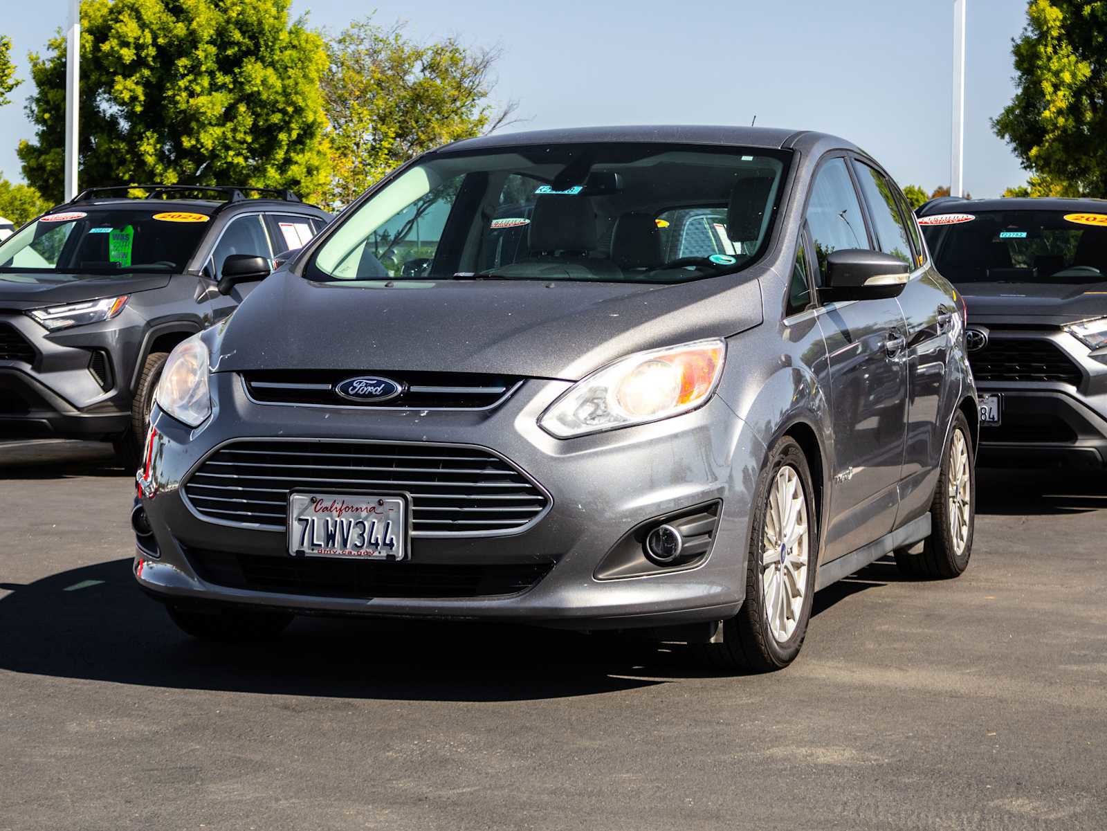 Used 2014 Ford C-MAX SEL w/ Equipment Group 301A FWD image 3