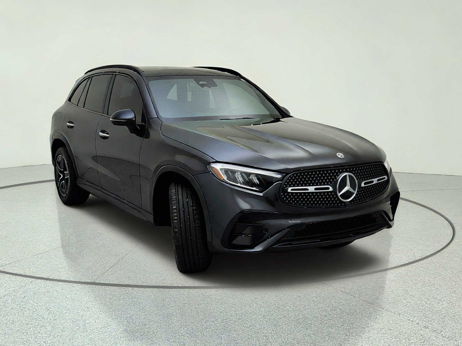 Certified 2024 Mercedes-Benz GLC 300 4MATIC image 4