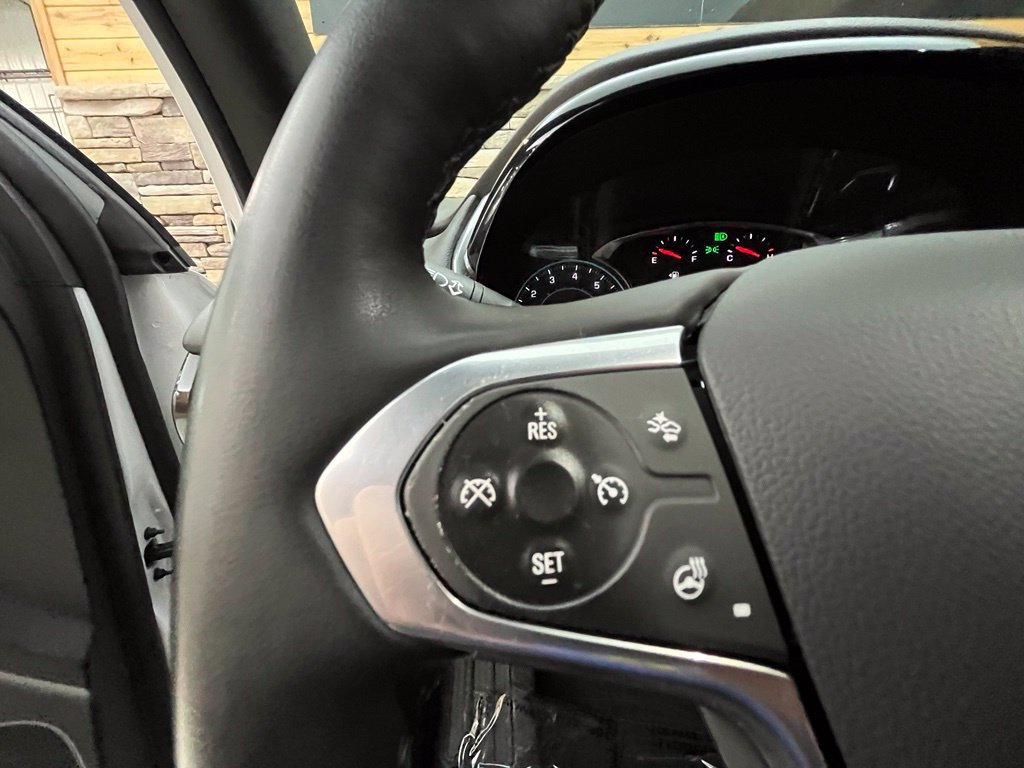 Used 2023 Chevrolet Traverse RS AWD/4WD image 52