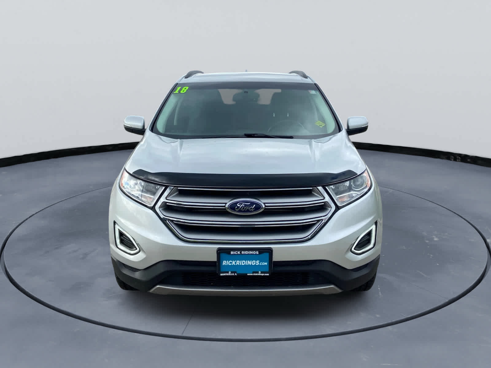Used 2018 Ford Edge SEL w/ Equipment Group 201A AWD/4WD image 2