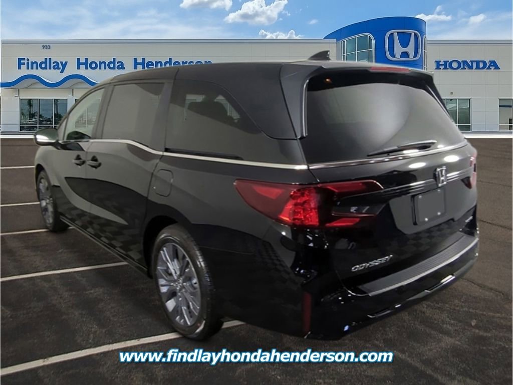 New 2026 Honda Odyssey Touring image 3