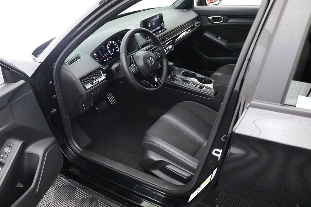 Used 2023 Honda Civic Sport image 14