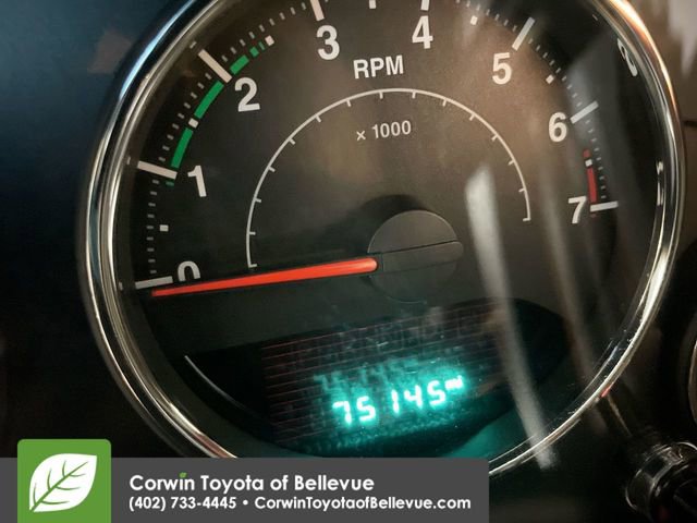 Used 2016 Jeep Wrangler Unlimited Rubicon image 10