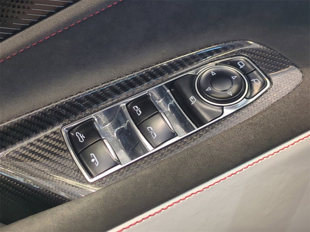 Used 2023 Chevrolet Corvette Stingray w/ Z51 Performance Package image 27