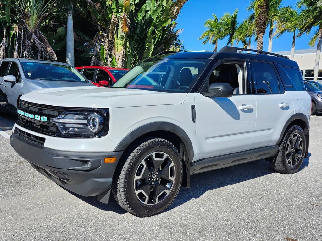 Used 2021 Ford Bronco Sport Outer Banks image 3