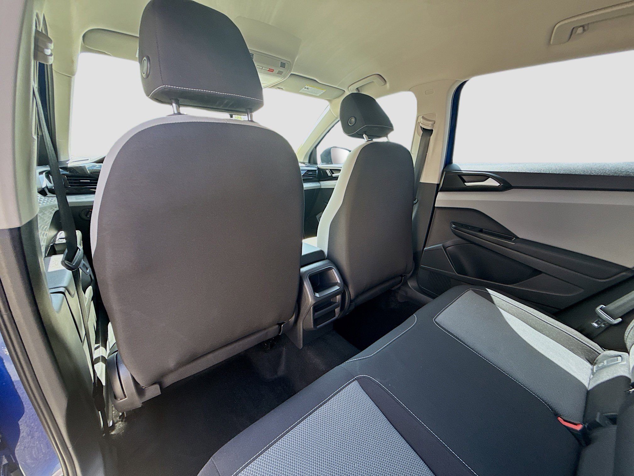 Used 2022 Volkswagen Taos S w/ IQ Drive S Package image 23