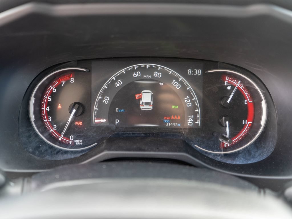 Used 2023 Toyota RAV4 LE AWD/4WD image 19