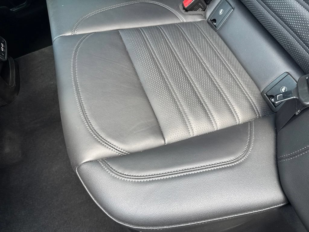 Used 2023 Alfa Romeo Stelvio Veloce AWD/4WD image 53