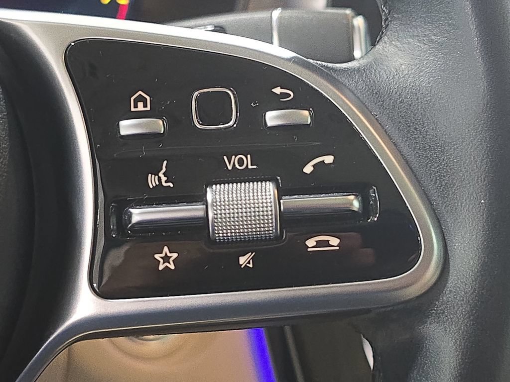 Used 2022 Mercedes-Benz GLC 300 image 19