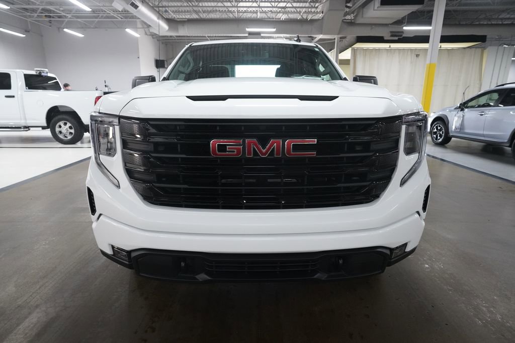 Used 2025 GMC Sierra 1500 Elevation AWD/4WD image 11