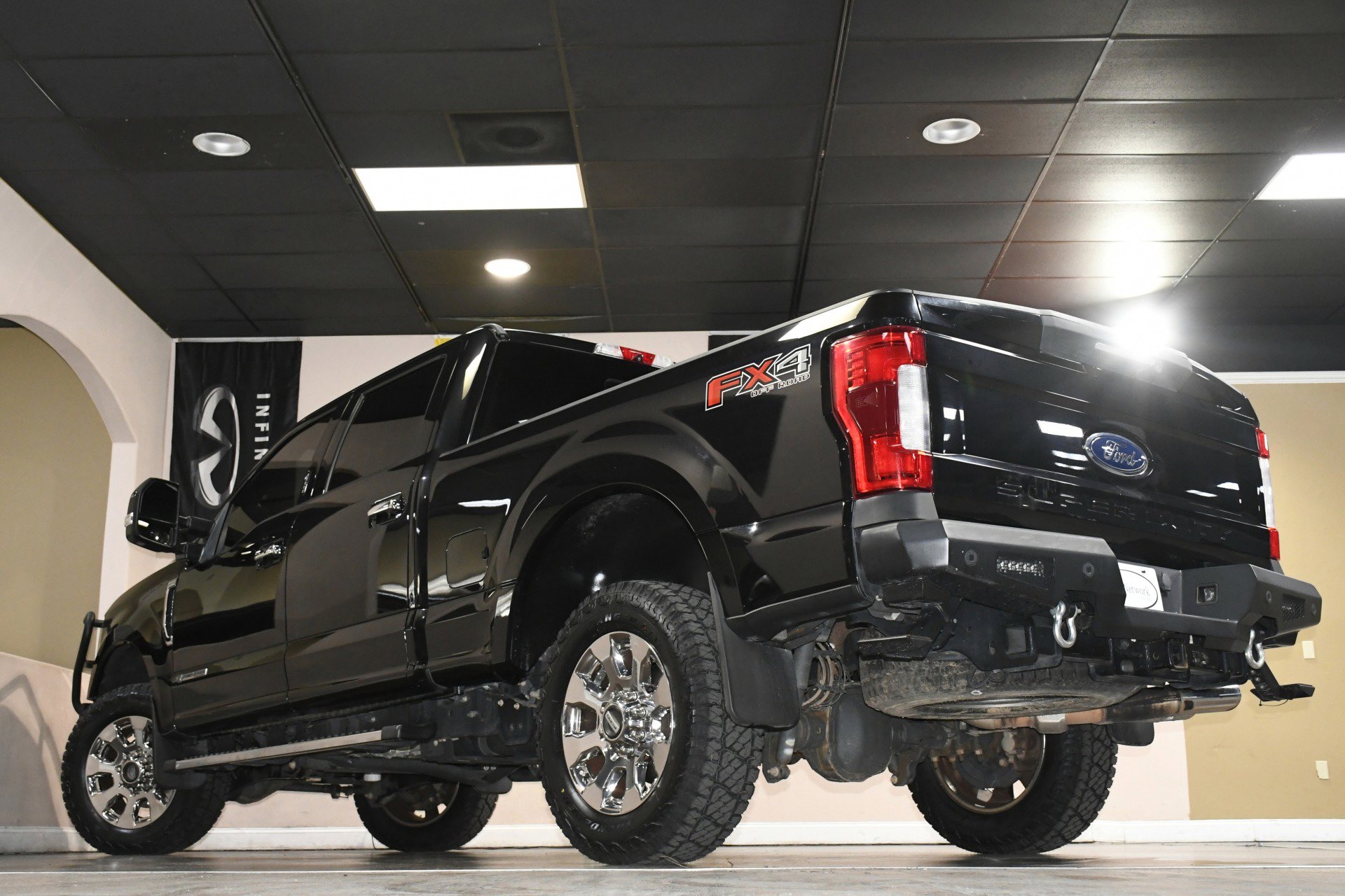Used 2019 Ford F250 Lariat w/ Lariat Ultimate Package image 86
