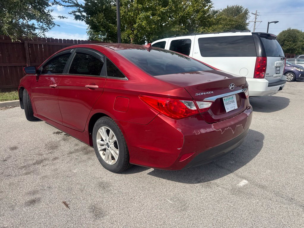Used 2014 Hyundai Sonata GLS FWD image 4