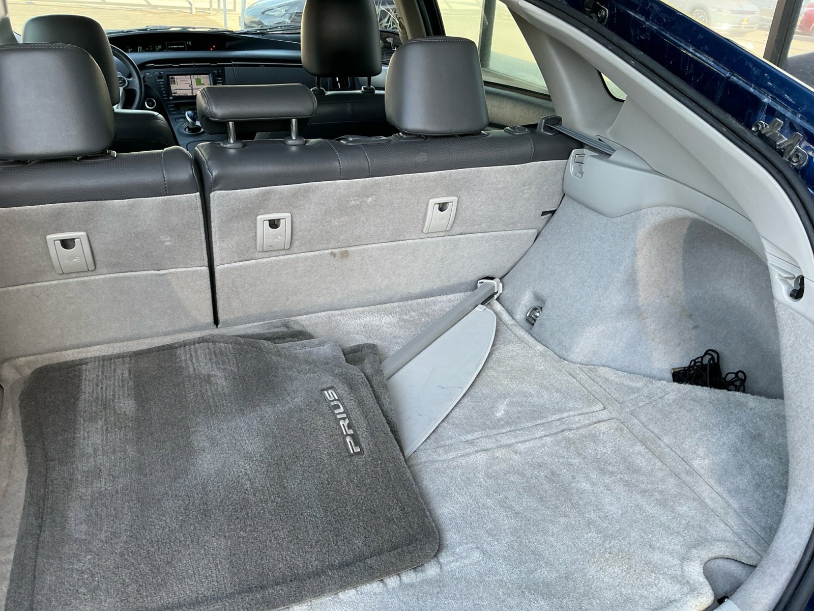 Used 2010 Toyota Prius Five image 21