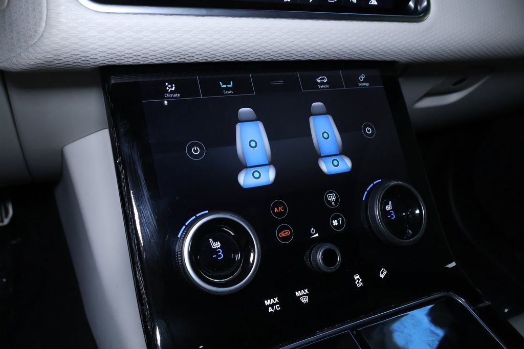 Used 2020 Land Rover Range Rover Velar R-Dynamic S image 30
