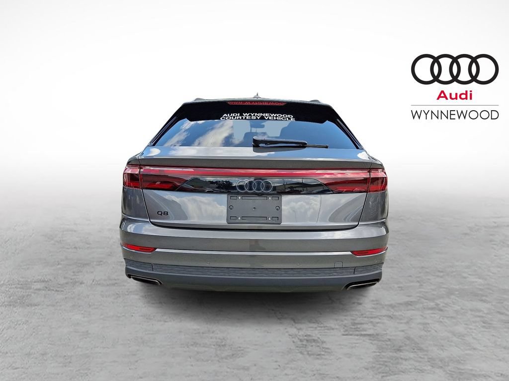Certified 2025 Audi Q8 Premium Plus w/ Premium Plus Package AWD/4WD image 5