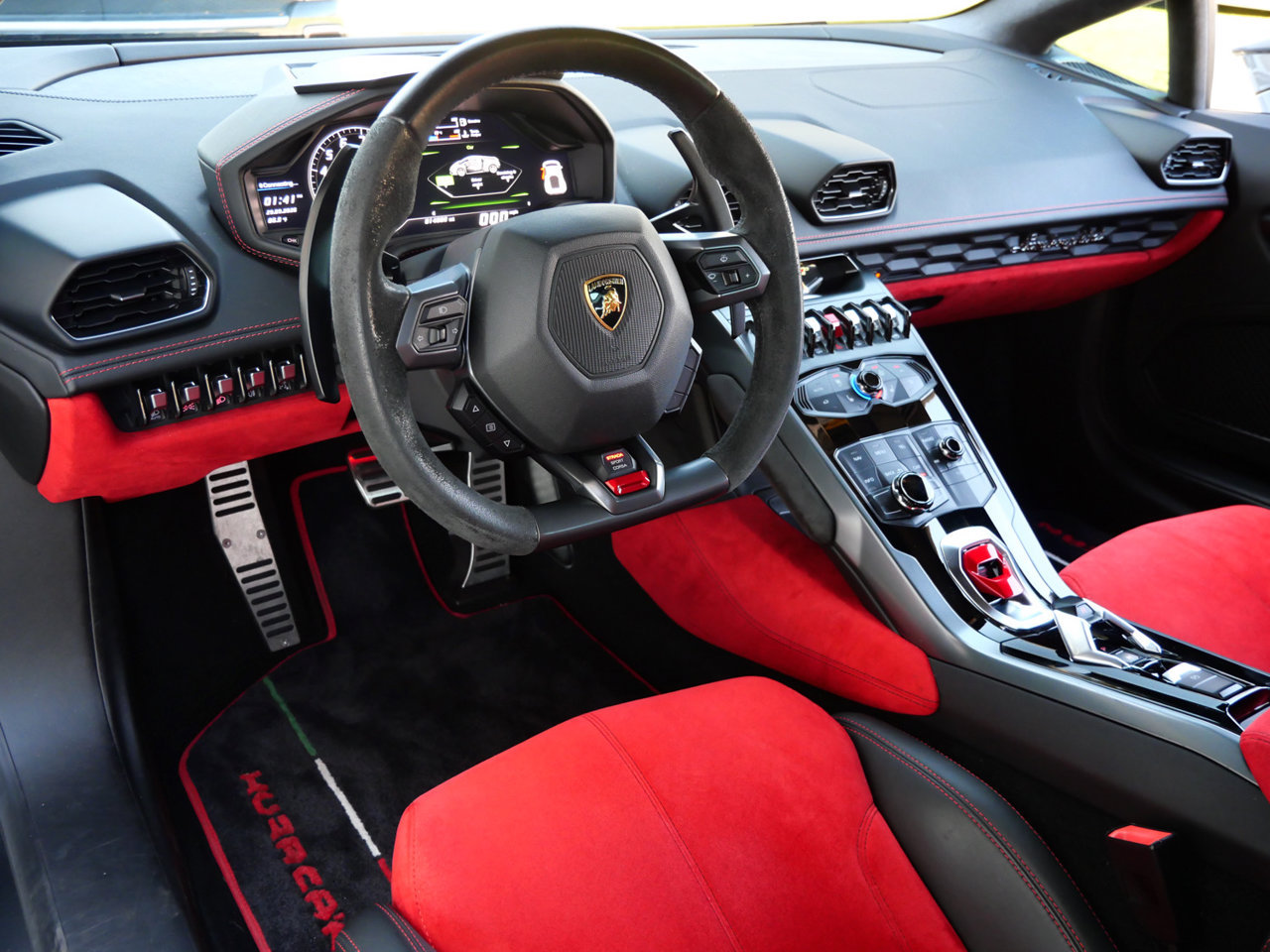 Used 2016 Lamborghini Huracan LP 580-2 RWD image 14