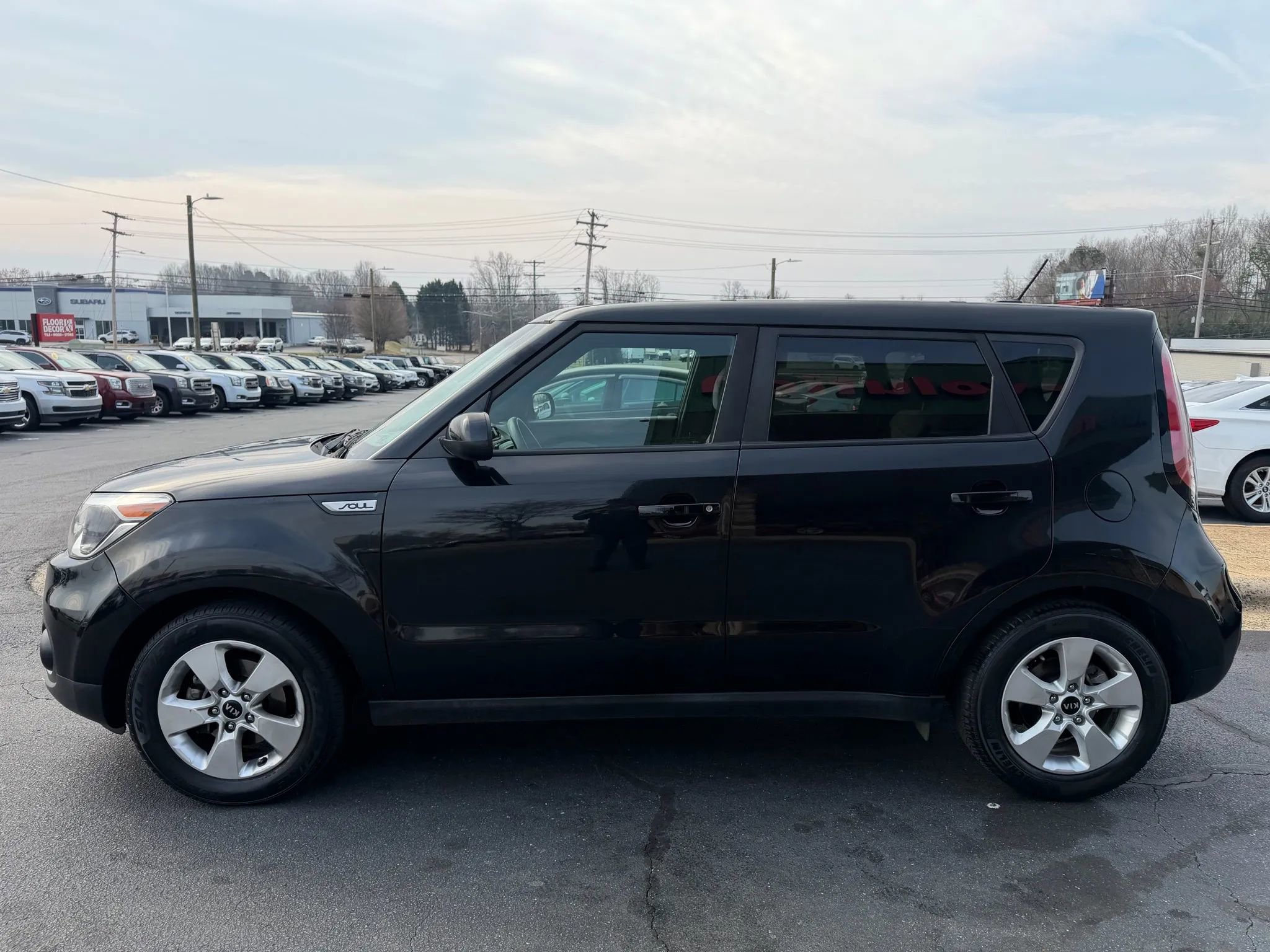 Used 2019 Kia Soul EV image 4