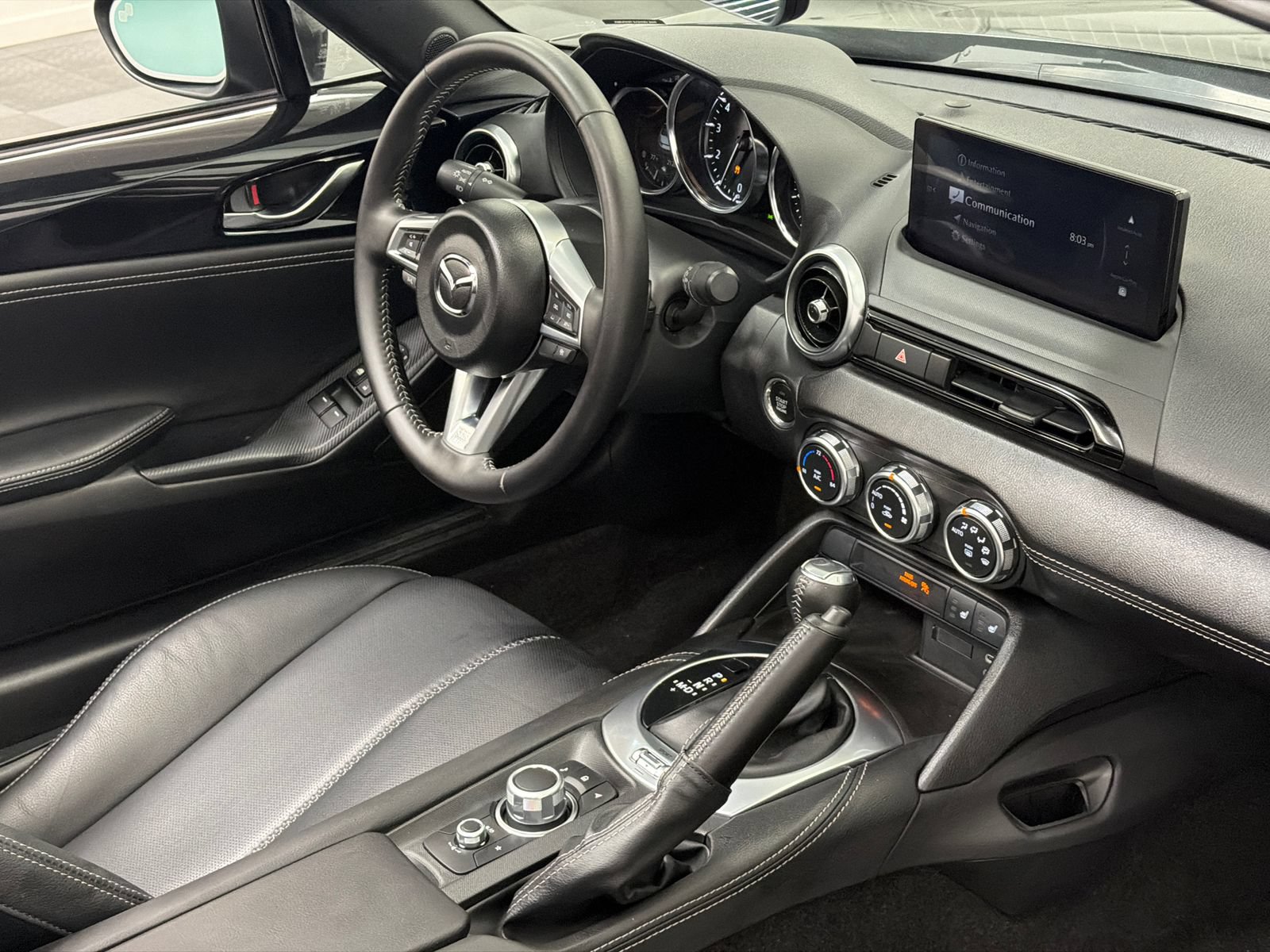 Certified 2025 MAZDA MX-5 Miata Grand Touring w/ Weather Package RWD image 10