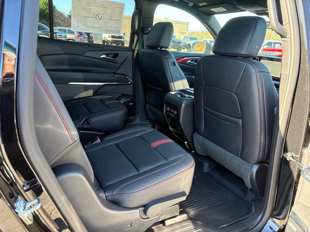 New 2026 Chevrolet Traverse RS image 28