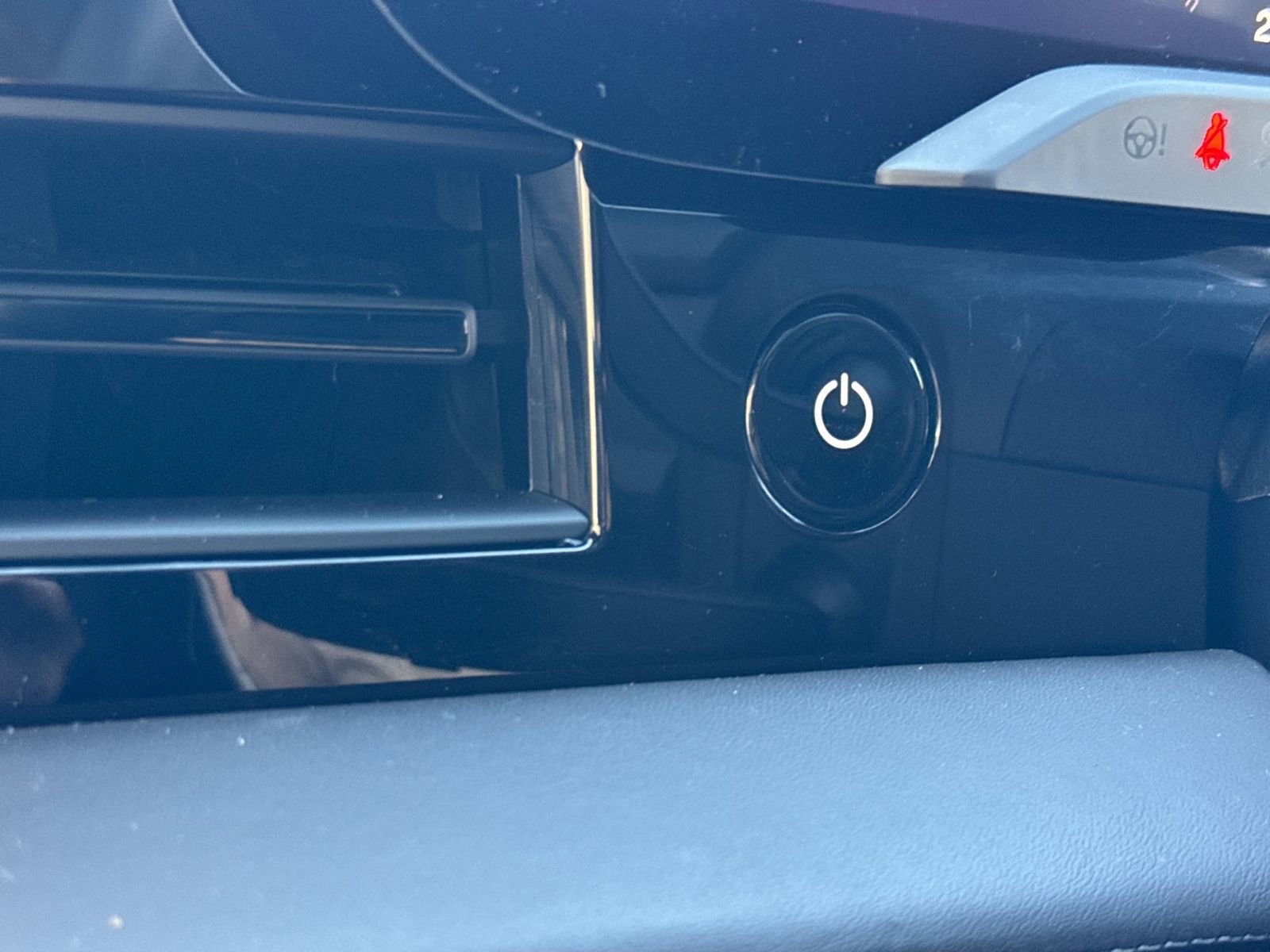 Certified 2024 Porsche Taycan GTS image 32