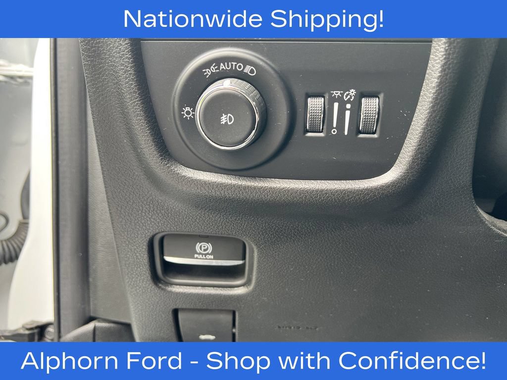 Used 2023 Jeep Grand Cherokee Limited AWD/4WD image 13