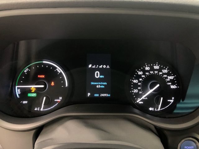 Used 2023 Toyota Sienna XSE FWD image 17