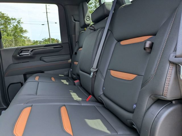 New 2026 GMC Sierra 2500 AT4 w/ AT4 Premium Plus Package AWD/4WD image 15