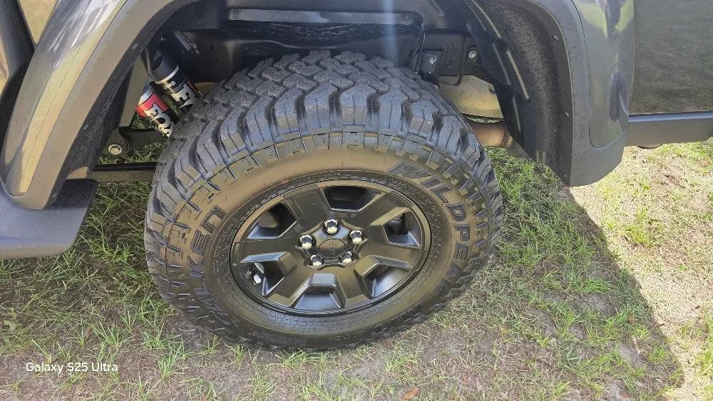 Used 2021 Jeep Gladiator Mojave AWD/4WD image 8