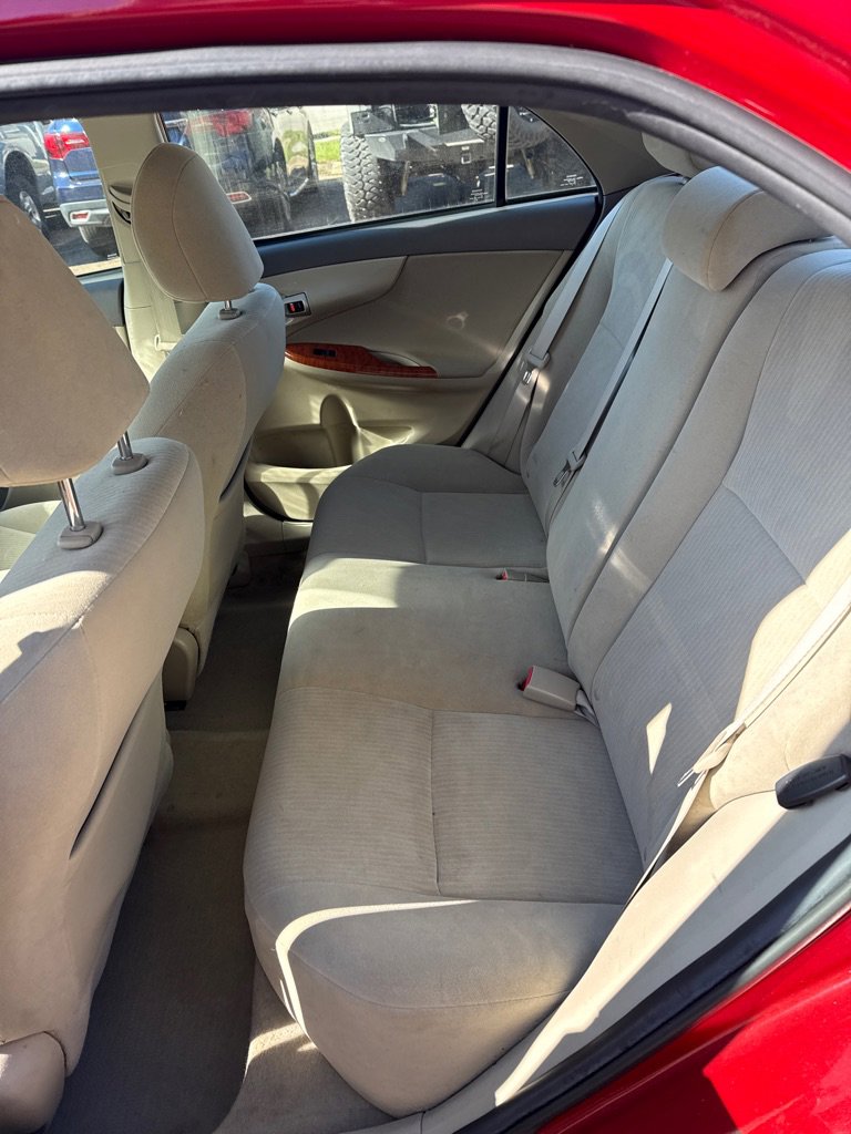 Used 2010 Toyota Corolla CE image 16