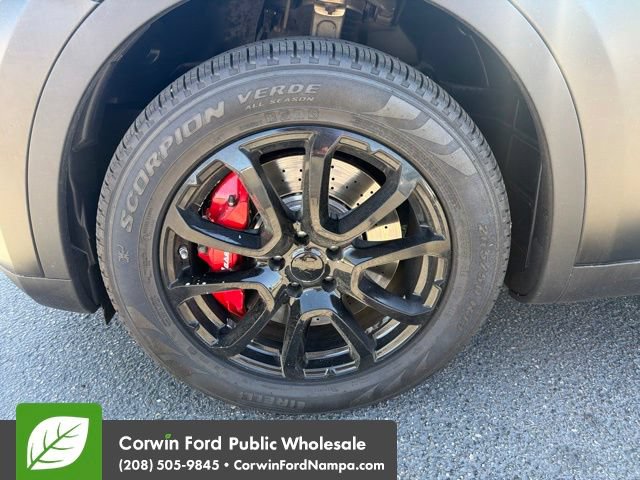 Used 2017 Maserati Levante S AWD/4WD image 10