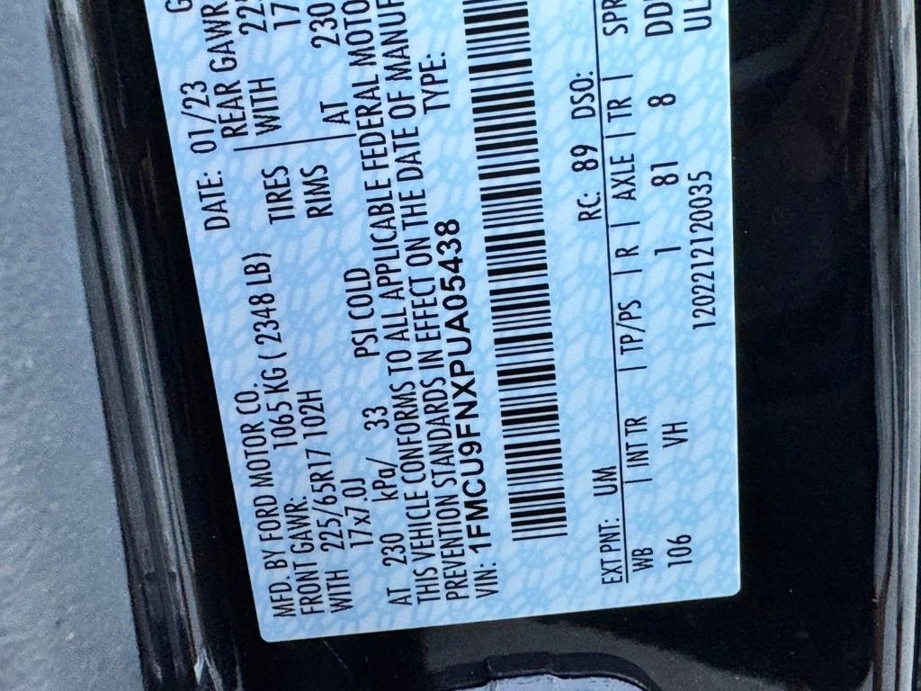 Used 2023 Ford Escape AWD image 39