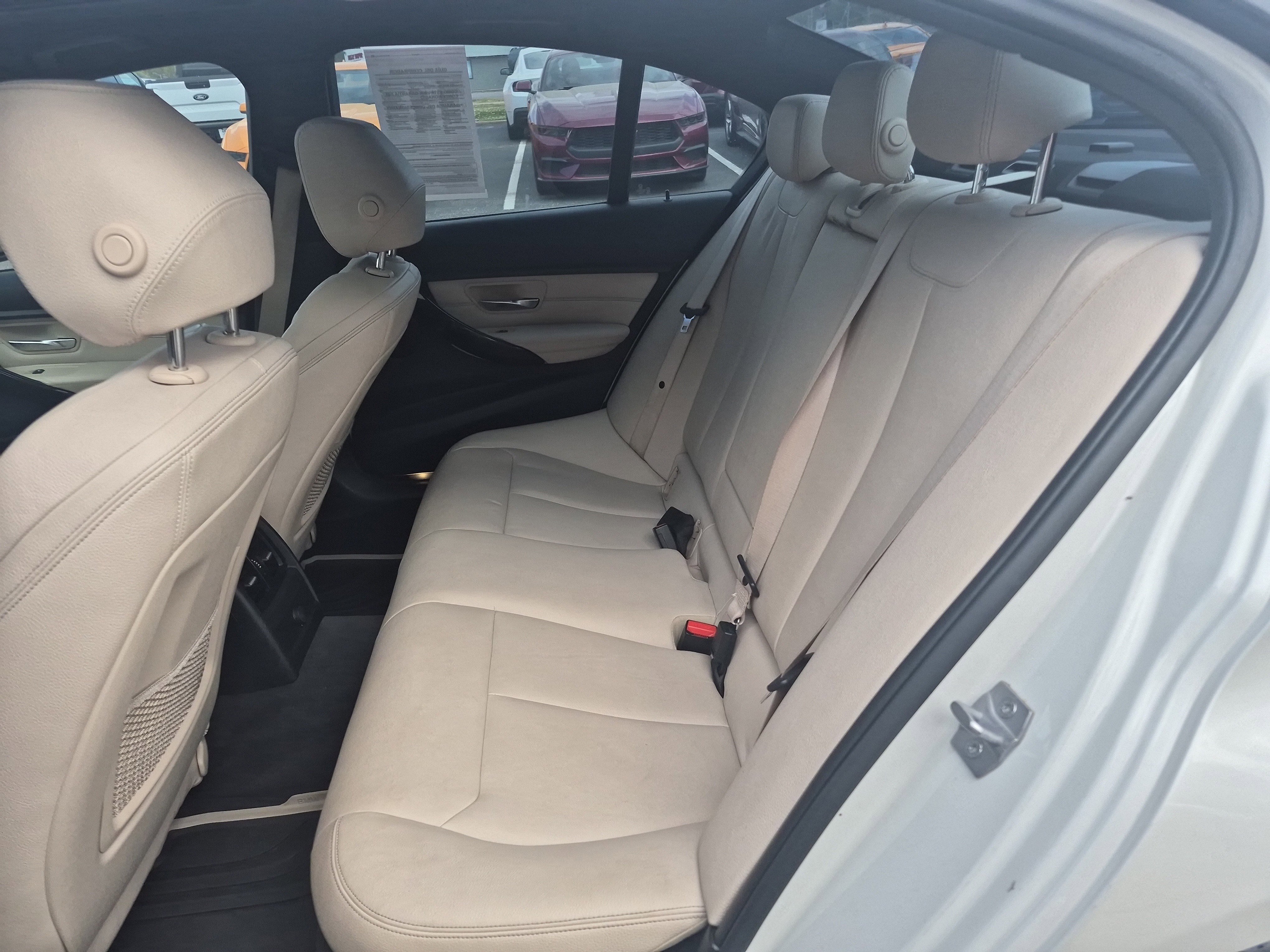 Used 2014 BMW 328i Sedan RWD image 14