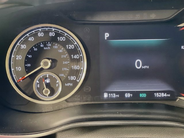 Used 2024 Genesis G70 2.5T w/ Sport Prestige Package RWD image 13