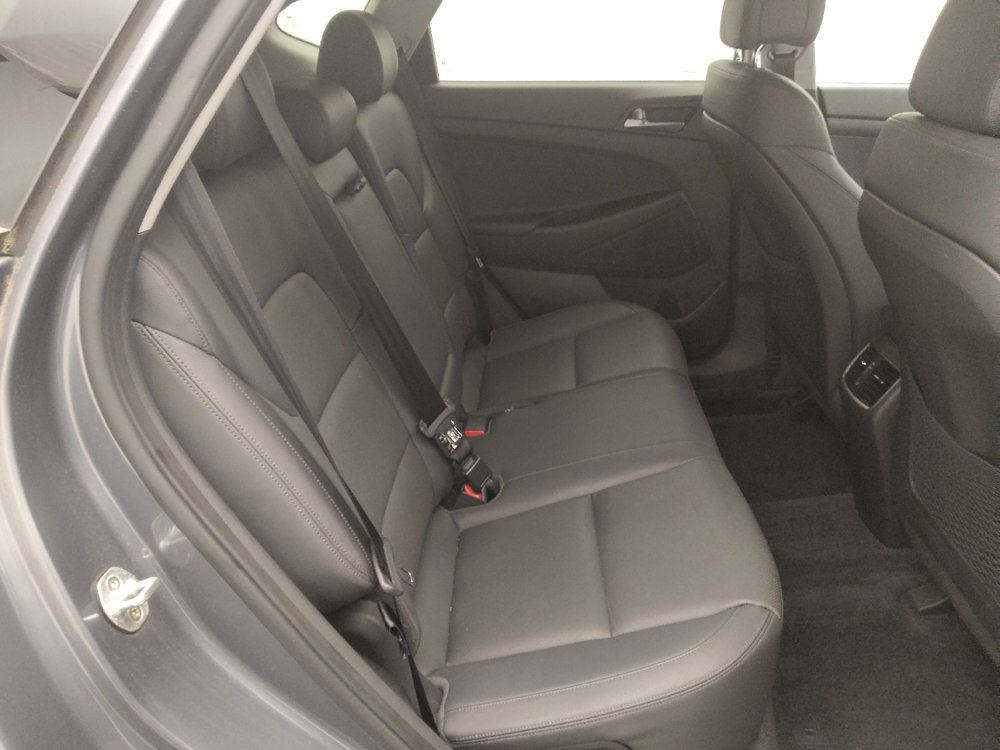 Used 2016 Hyundai Tucson Limited w/ Option Group 03 FWD image 19