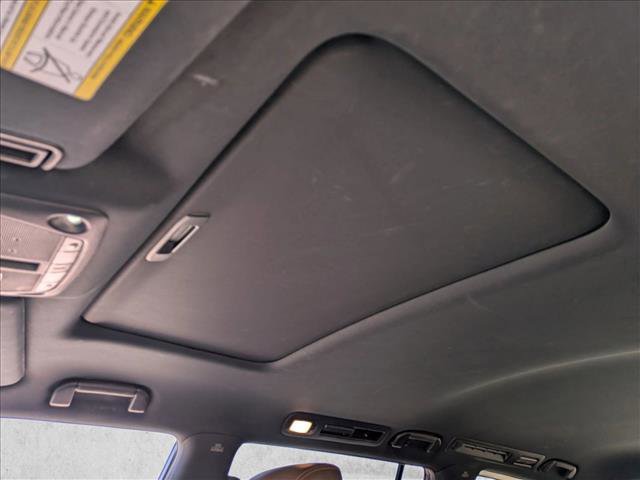 Used 2020 Nissan Armada Platinum w/ Platinum Reserve Package image 26