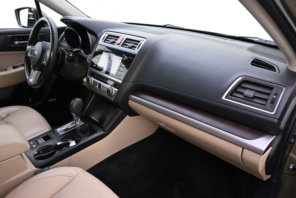 Used 2015 Subaru Outback 3.6R Limited image 15