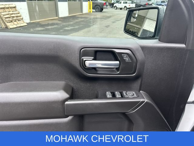 Certified 2022 Chevrolet Silverado 1500 Custom AWD/4WD image 23