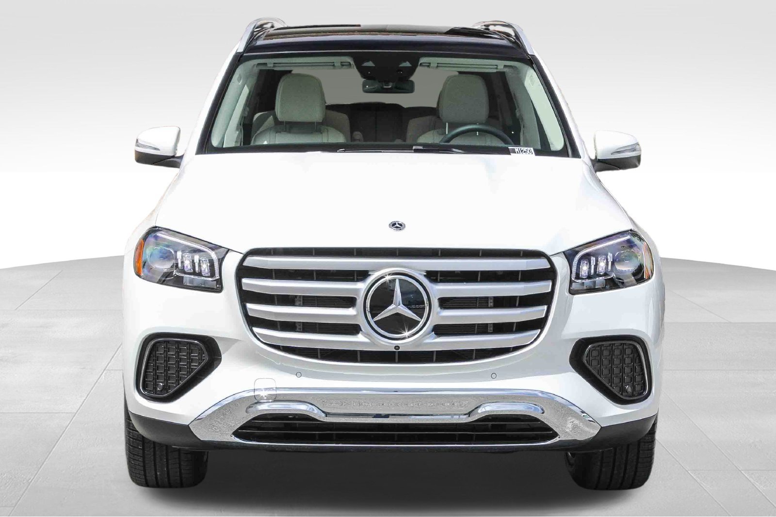 New 2026 Mercedes-Benz GLS 450 4MATIC image 2