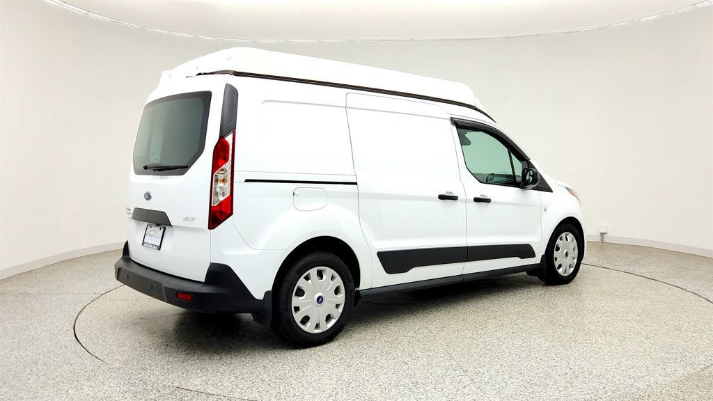 Used 2023 Ford Transit Connect XLT FWD image 5
