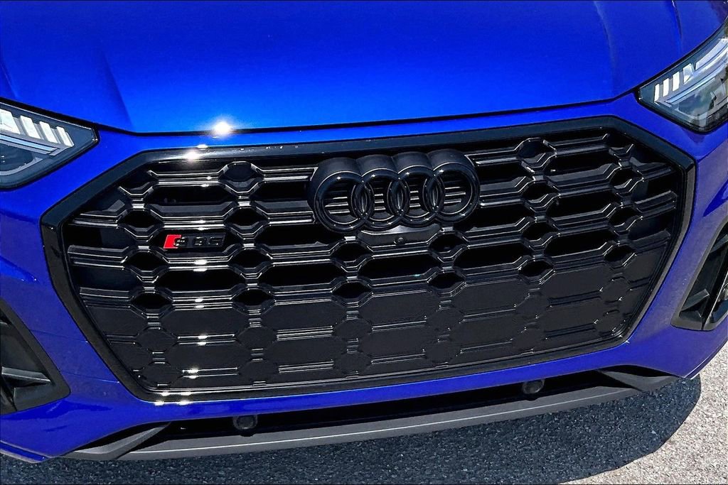 Certified 2024 Audi SQ5 Prestige image 11