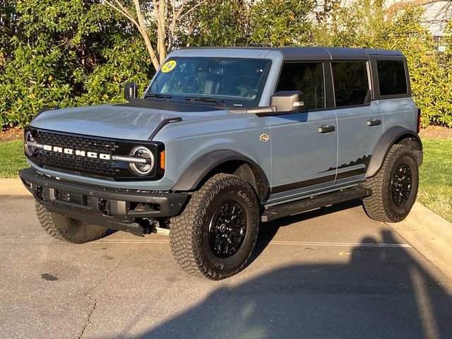 Used 2024 Ford Bronco Wildtrak image 3