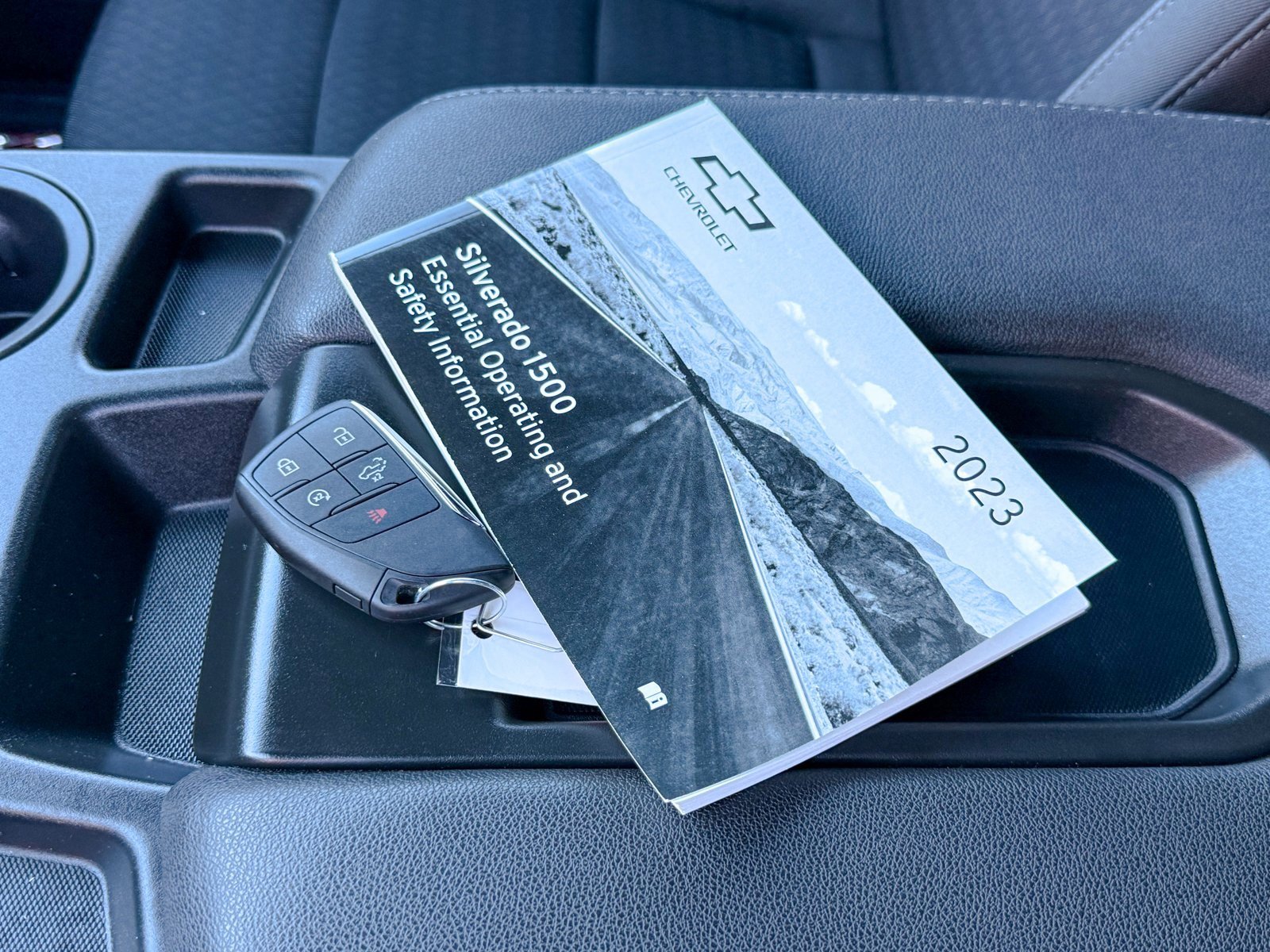 Used 2023 Chevrolet Silverado 1500 RST image 35