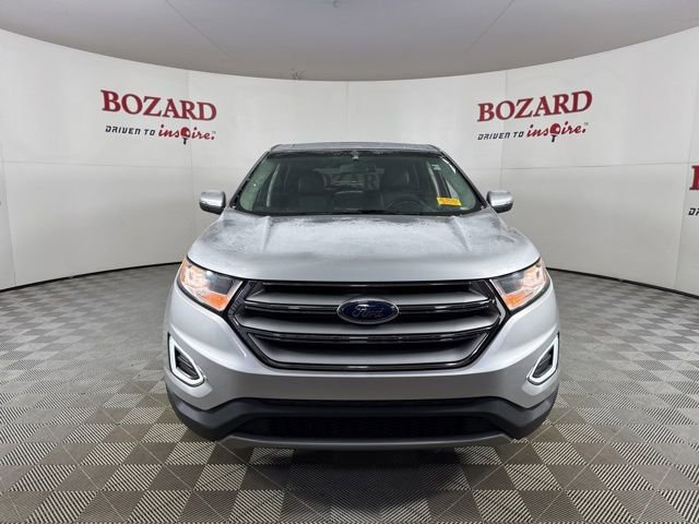Used 2015 Ford Edge Titanium w/ Equipment Group 301A image 2