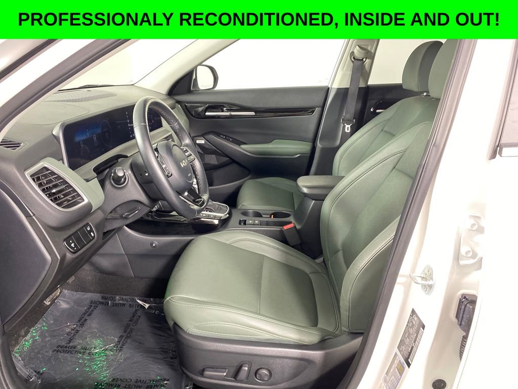 Used 2024 Kia Seltos SX w/ SX Sunroof Package image 7