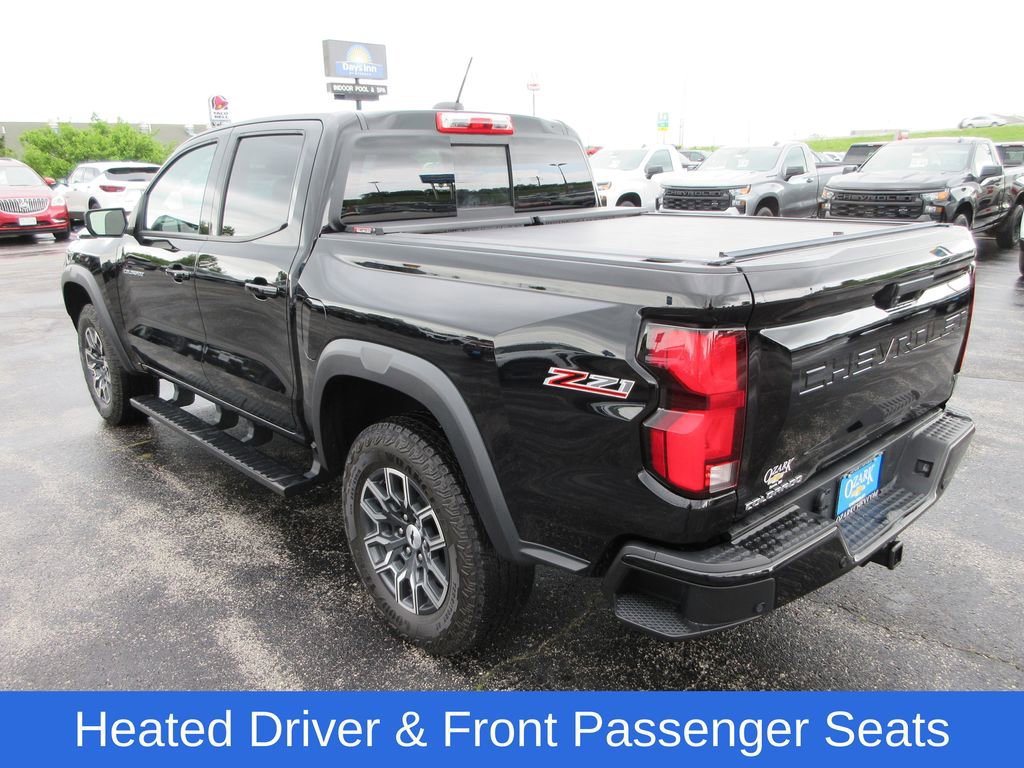 Certified 2024 Chevrolet Colorado Z71 w/ Z71 Convenience Package 2 AWD/4WD image 3